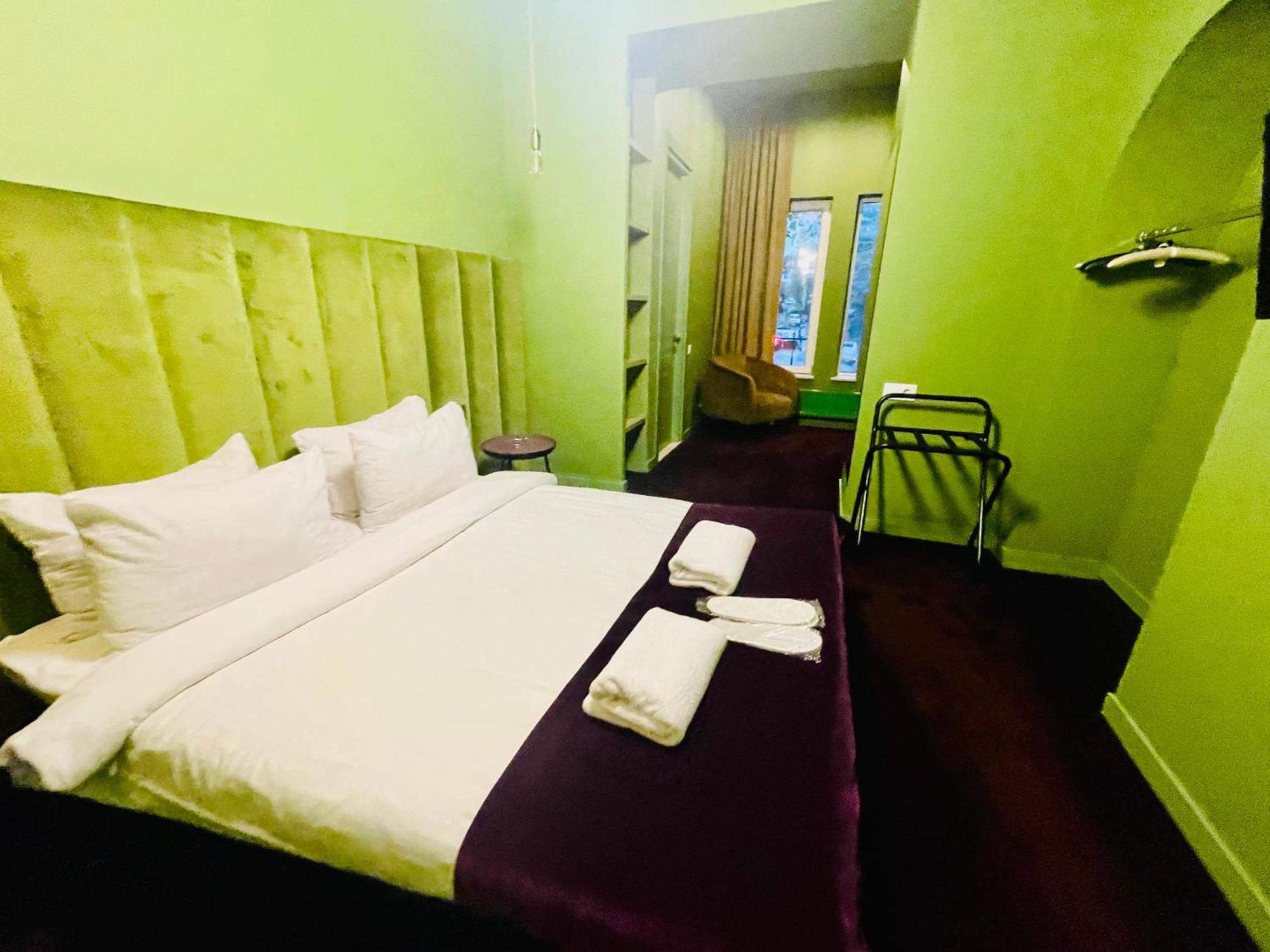 Freeze Inn Tbilisi Exterior photo